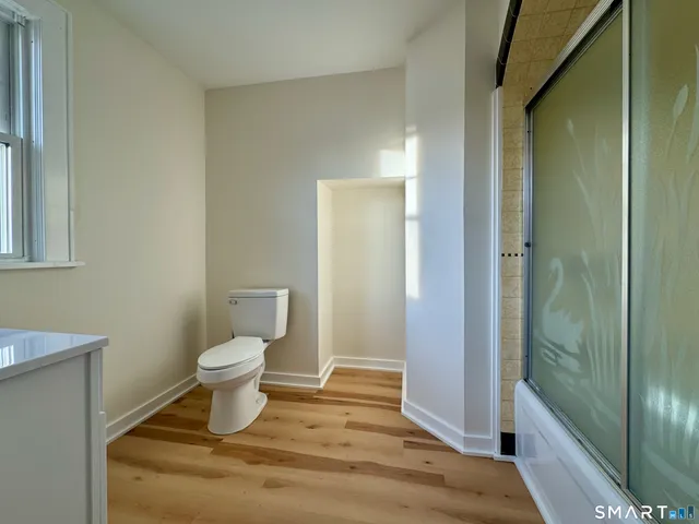 $1,999 | 336 Federal Road, Brookfield, CT 06804