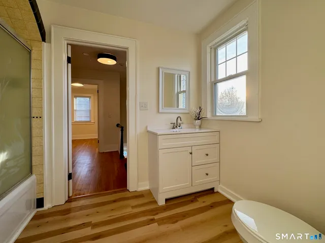 $1,999 | 336 Federal Road, Brookfield, CT 06804