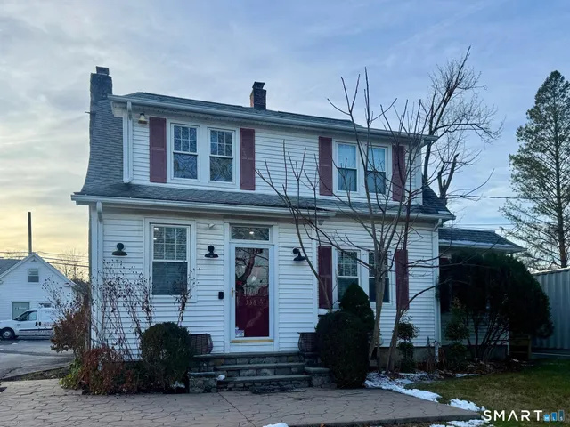 $1,999 | 336 Federal Road, Brookfield, CT 06804