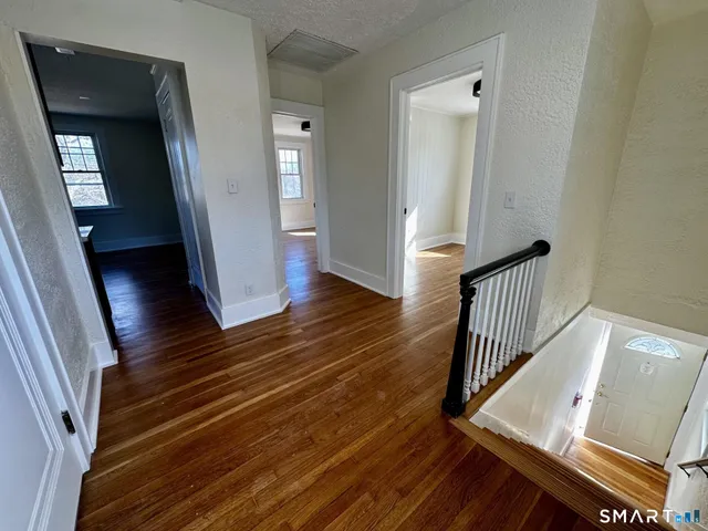 $1,999 | 336 Federal Road, Brookfield, CT 06804