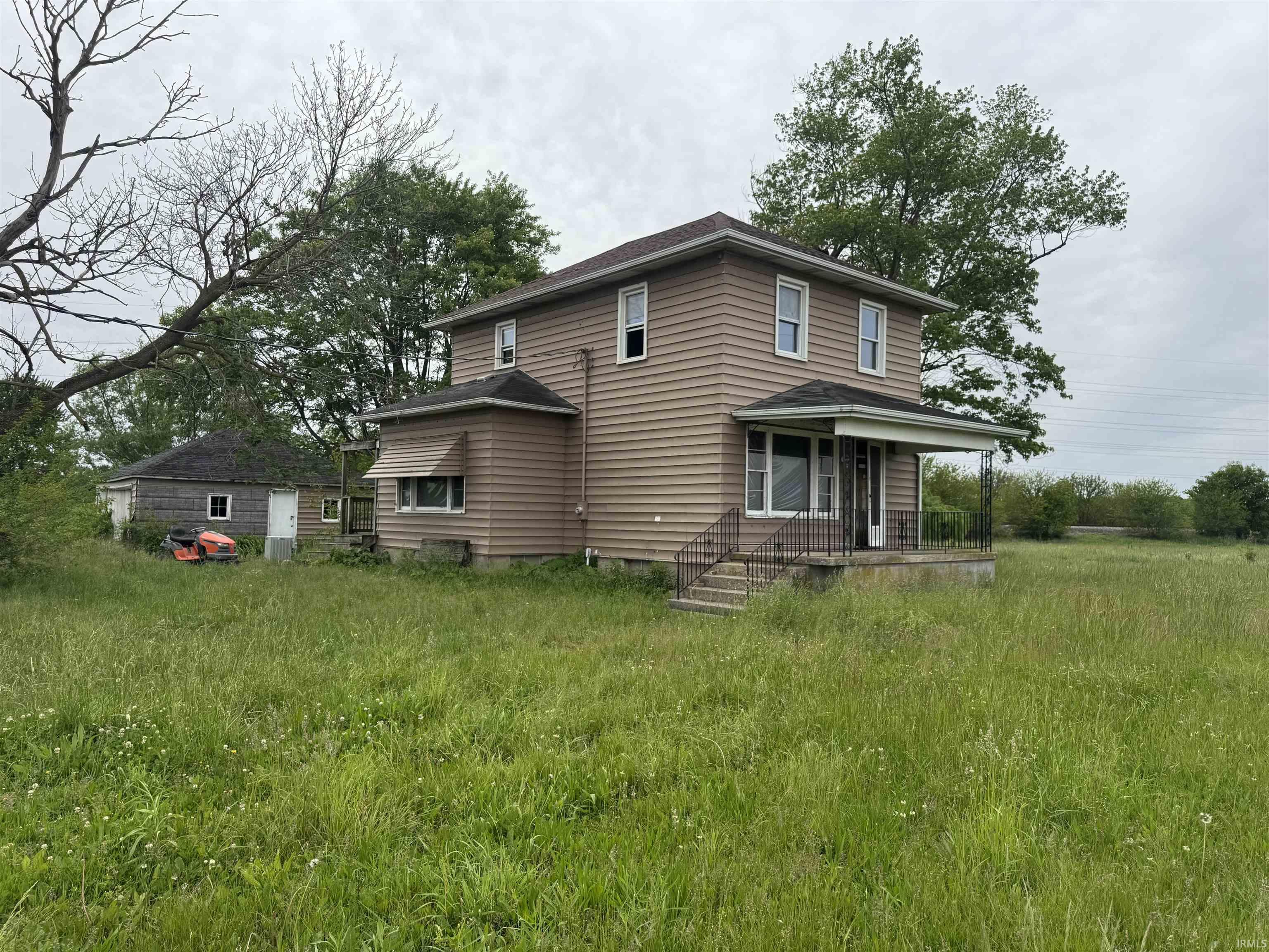 11732 East Tillman Road Fort Wayne, IN 46816 - Photo 1 of 7 Gallery Image 1