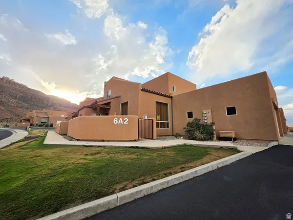 $619,500 | 3862 Desert Willow Circle, Unit 6A2, Moab, UT 84532