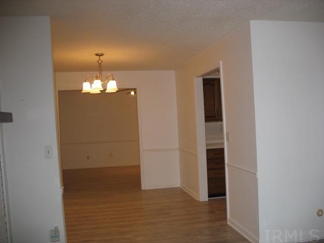 6728 Newburgh Road Evansville, IN 47715 - Photo 7 of 27 Gallery Image 7