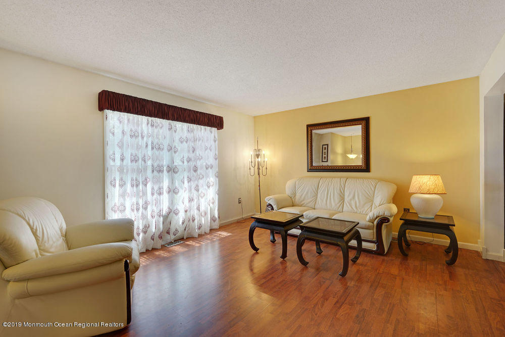 48 Hickory Hill Road Jackson, NJ 08527 - Photo 5 of 30 010_dsc09814-dsc09818