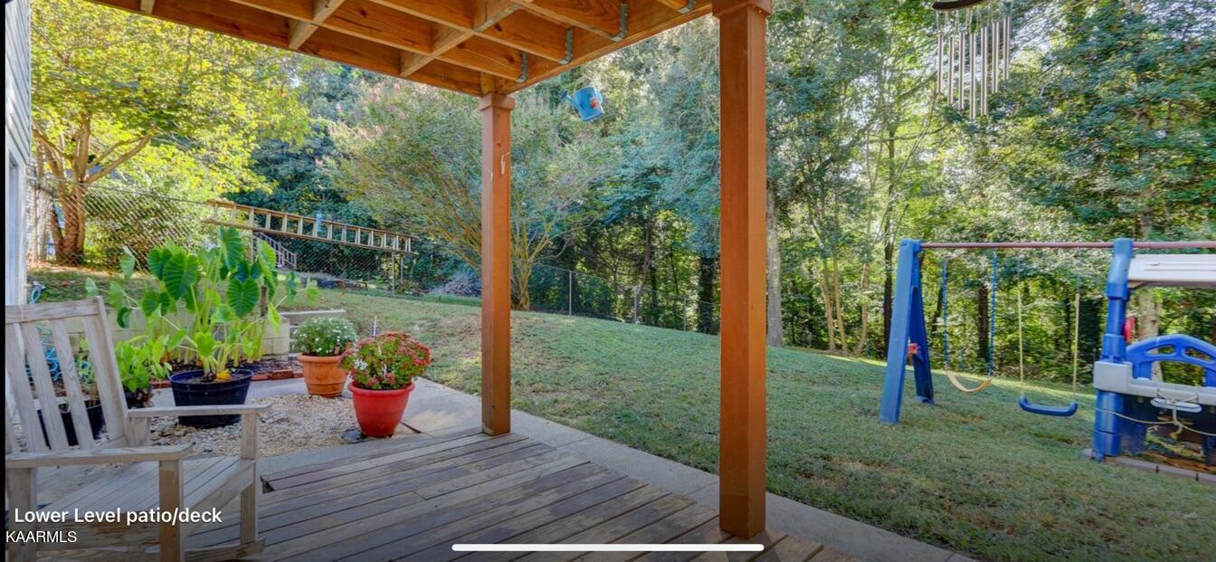 23 Outer Drive Oak Ridge, TN 37830 - Photo 17 of 22 23 outer basement patio