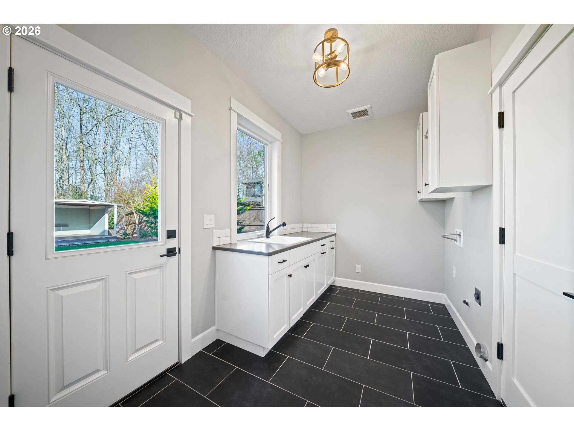 2015 Northwest 44th Avenue Camas, WA 98607 - Photo 35 of 48