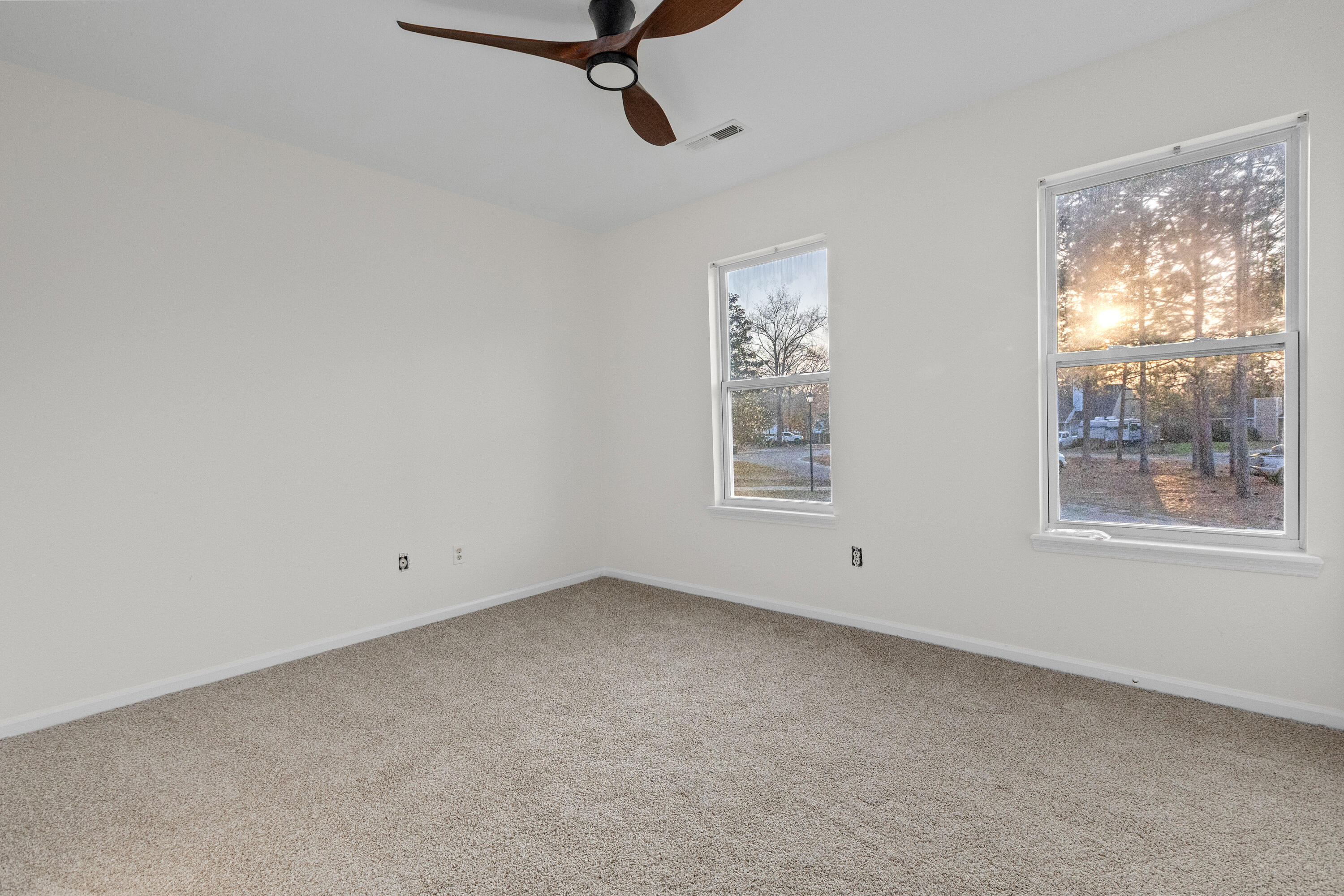 115 Broken Trail Summerville, SC 29486 - Photo 40 of 51 115BrokenTrl-CasaVerdeMediaLLC39