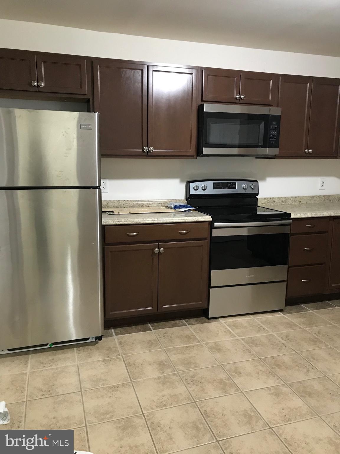 105 Hickman Road Claymont, DE 19703 - Photo 2 of 11