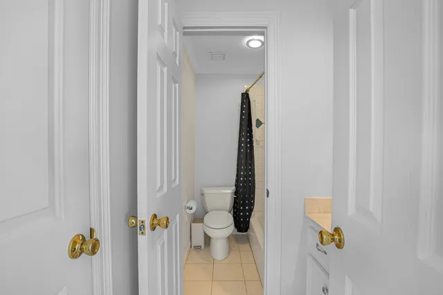 $570,000 | 135 South Hall Drive, Sugar Land, TX 77478