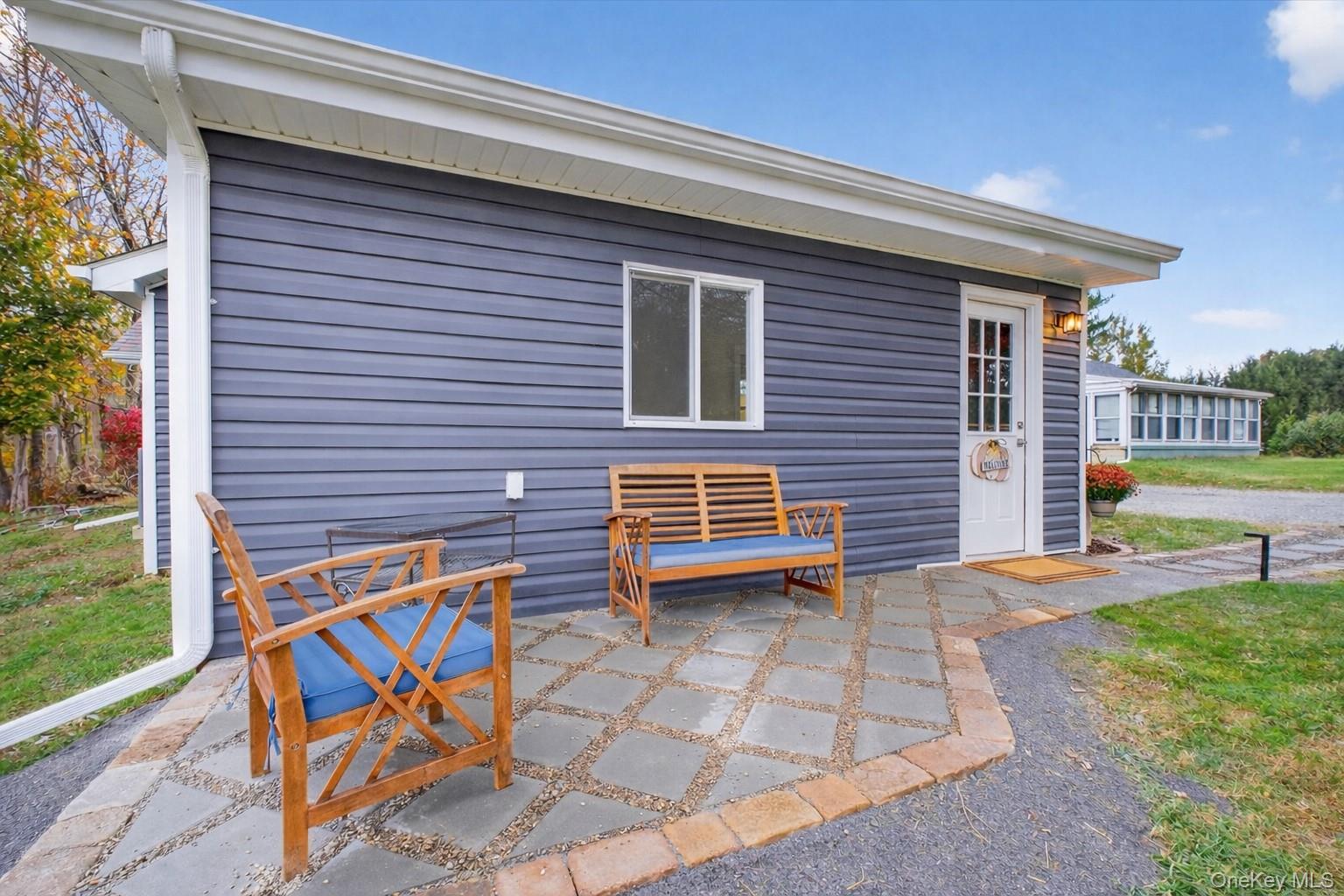 86 Vassar Road Poughkeepsie, NY 12603 - Photo 2 of 31