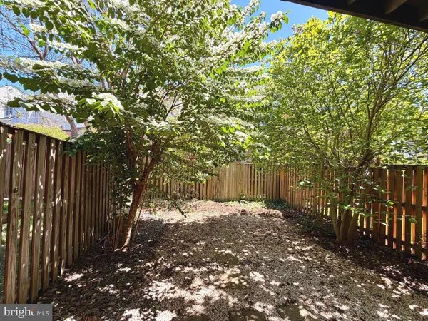 $3,300 | 2042 Puritan Terrace, Annapolis, MD 21401