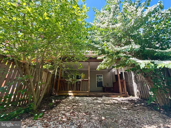 $3,300 | 2042 Puritan Terrace, Annapolis, MD 21401