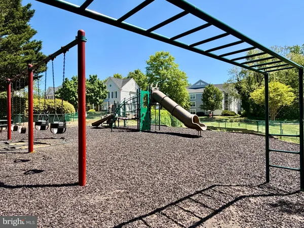 $3,300 | 2042 Puritan Terrace, Annapolis, MD 21401
