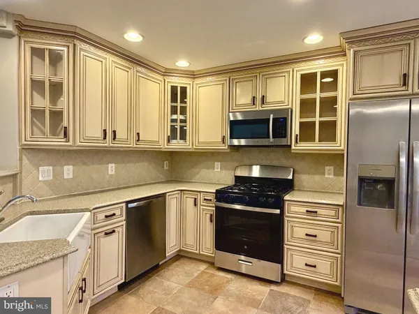 $3,300 | 2042 Puritan Terrace, Annapolis, MD 21401
