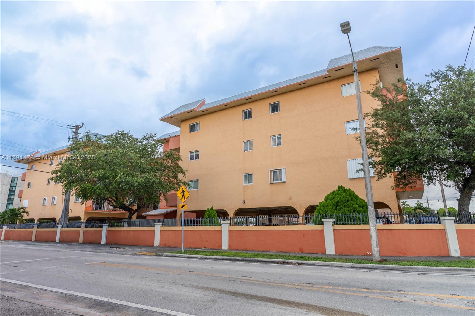 2921 Southwest 10th Street, Unit 26 Miami, FL 33135 - Photo 19 of 19 a view of a tennis court