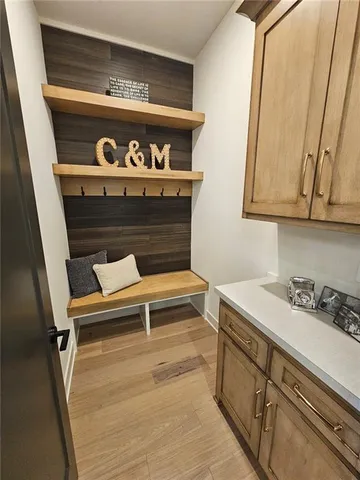 $983,770 | 11209 South Sunray Drive, Olathe, KS 66061