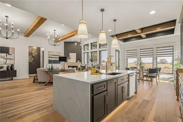 $983,770 | 11209 South Sunray Drive, Olathe, KS 66061