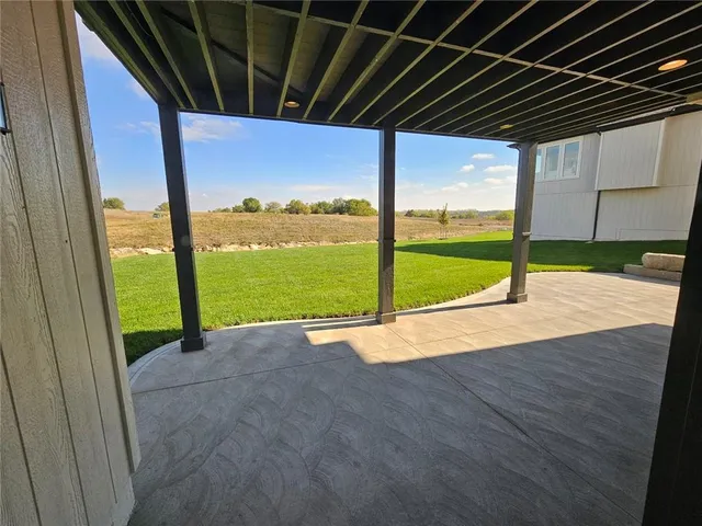 $983,770 | 11209 South Sunray Drive, Olathe, KS 66061