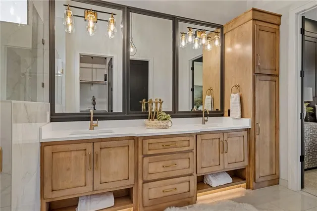 $983,770 | 11209 South Sunray Drive, Olathe, KS 66061