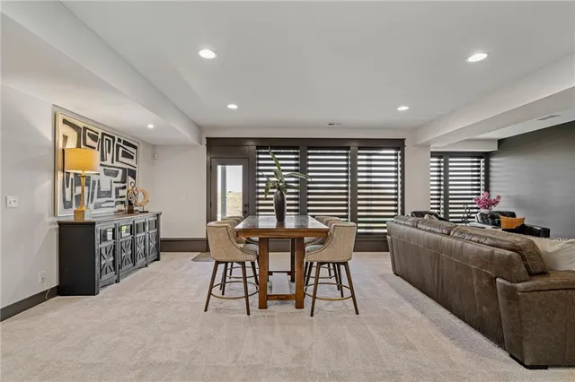 $983,770 | 11209 South Sunray Drive, Olathe, KS 66061