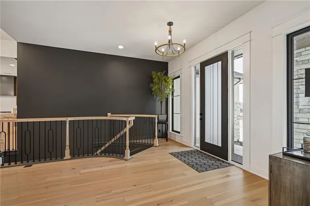 $983,770 | 11209 South Sunray Drive, Olathe, KS 66061