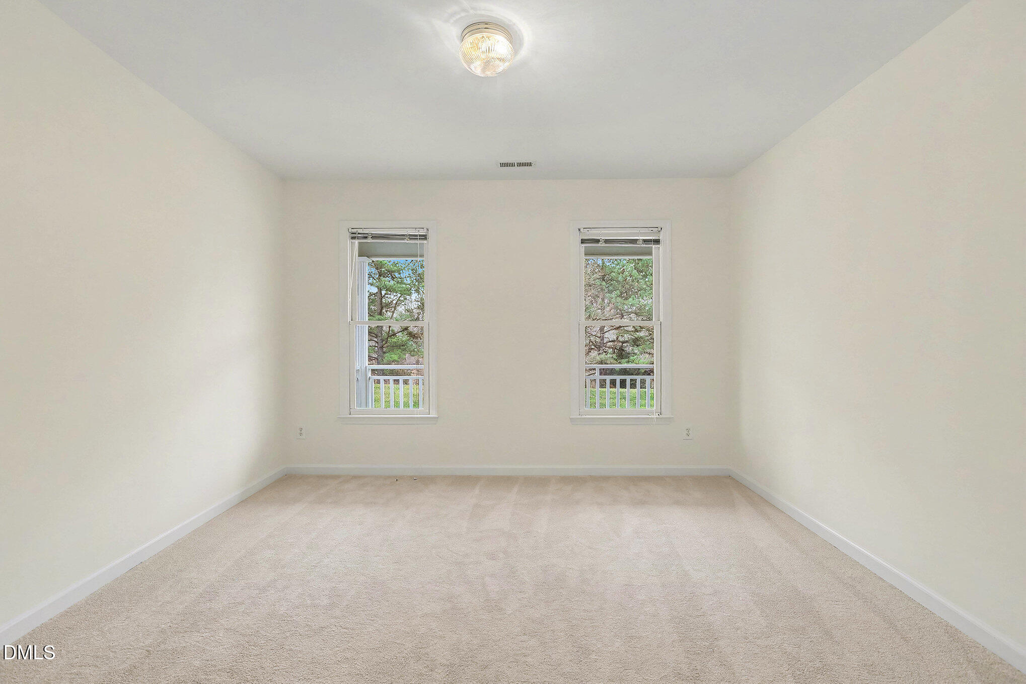 10415 Ashmead Lane Raleigh, NC 27614 - Photo 29 of 44 an empty room with a window