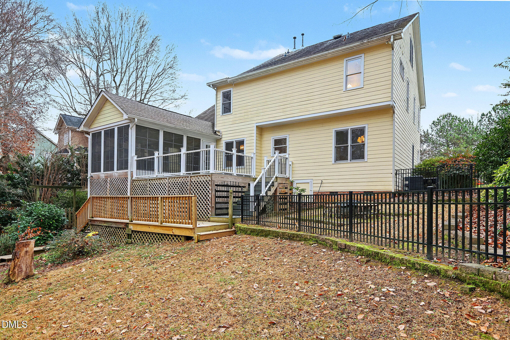 10415 Ashmead Lane Raleigh, NC 27614 - Photo 38 of 44 a house with wooden fence