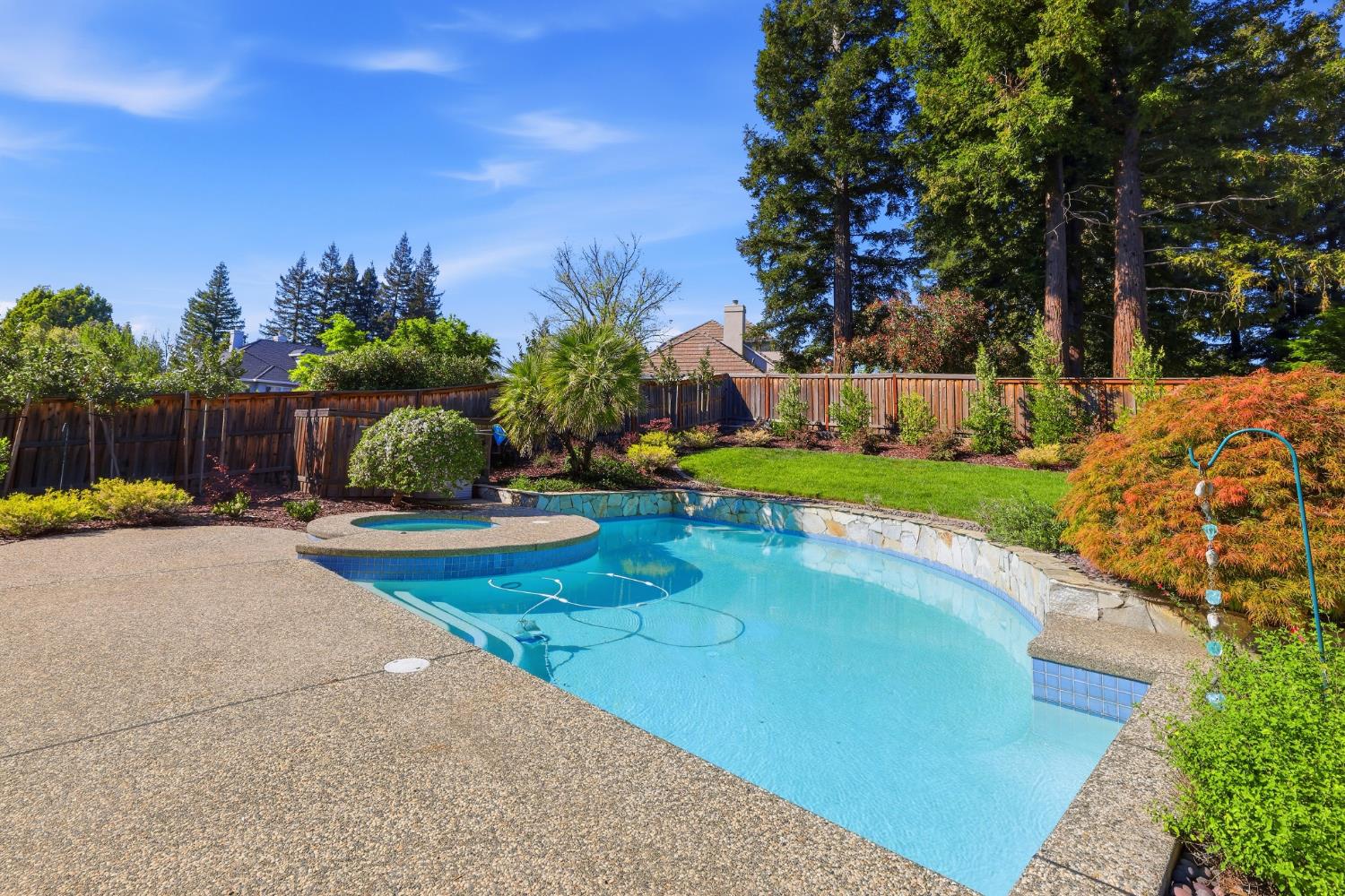 4330 Hale Ranch Lane Fair Oaks, CA 95628 - Photo 2 of 77