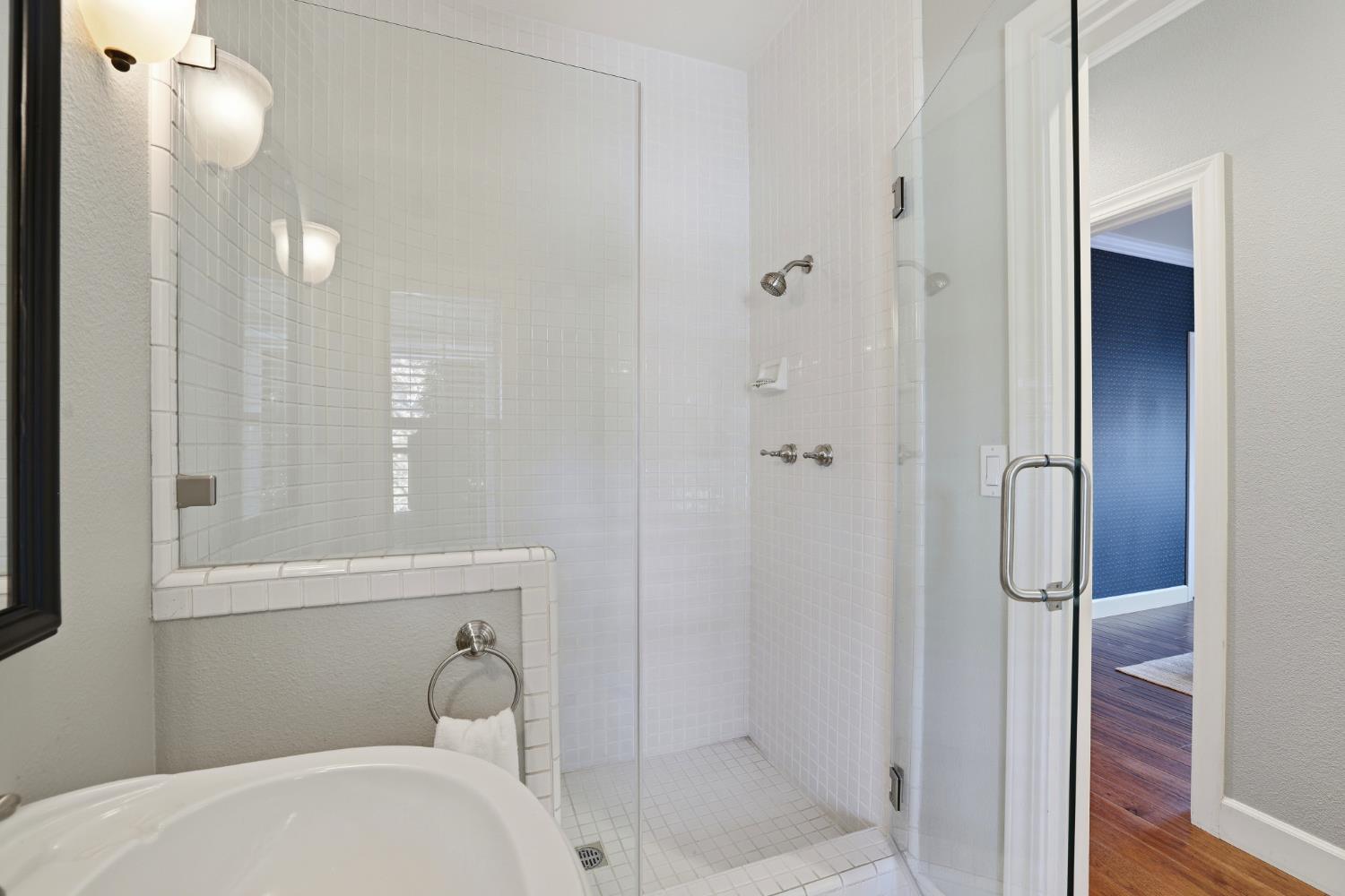 4330 Hale Ranch Lane Fair Oaks, CA 95628 - Photo 38 of 77 a bathroom with a granite countertop sink a toilet and shower