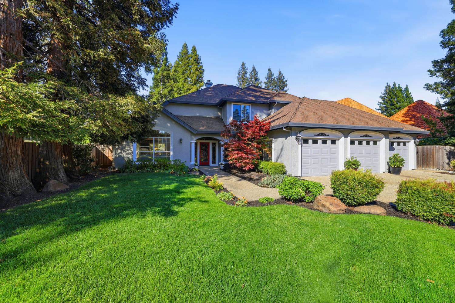 4330 Hale Ranch Lane Fair Oaks, CA 95628 - Photo 4 of 77 a front view of a house with a yard
