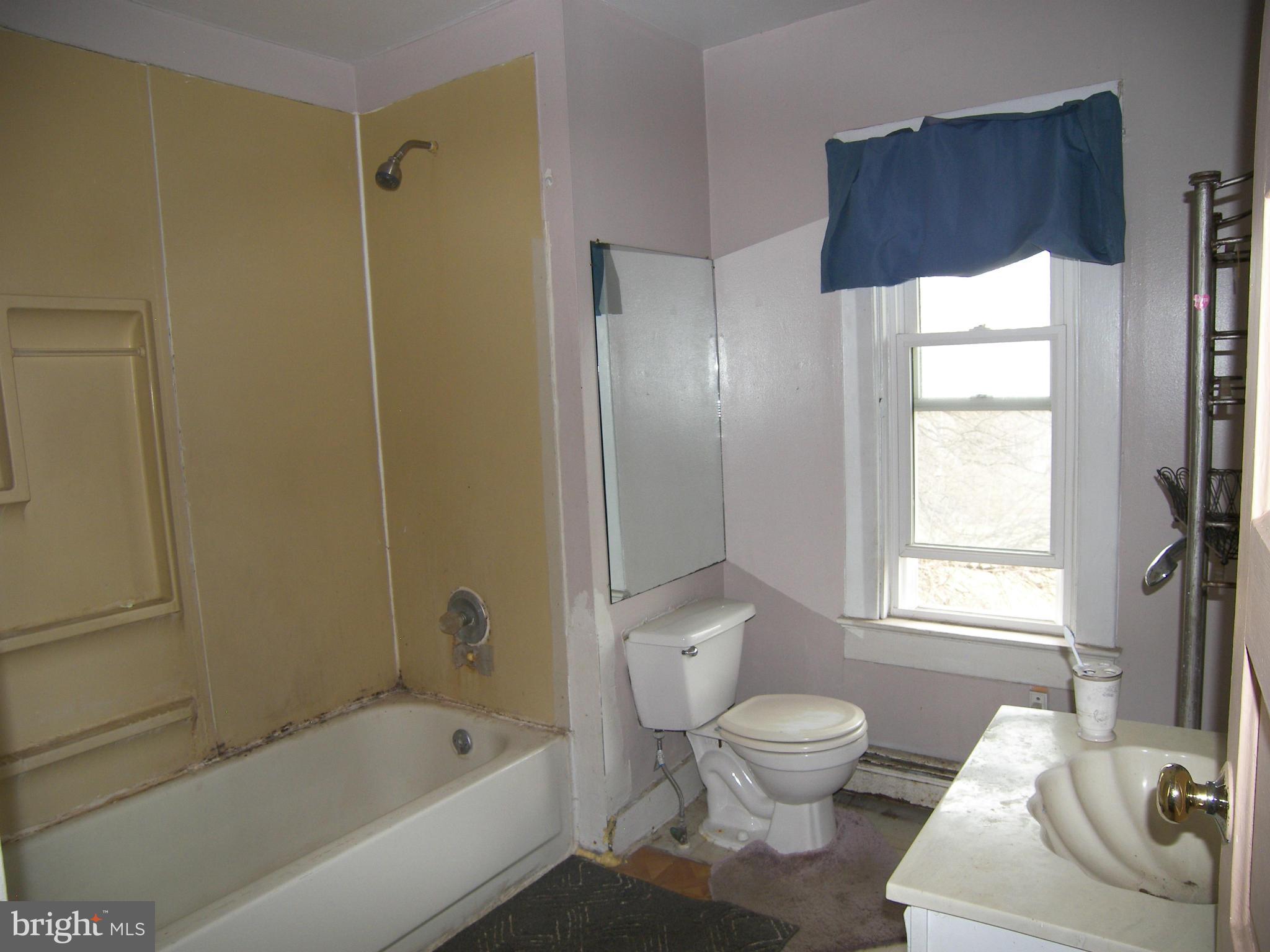 14715 Clopper Road Boyds, MD 20841 - Photo 7 of 10 Bath