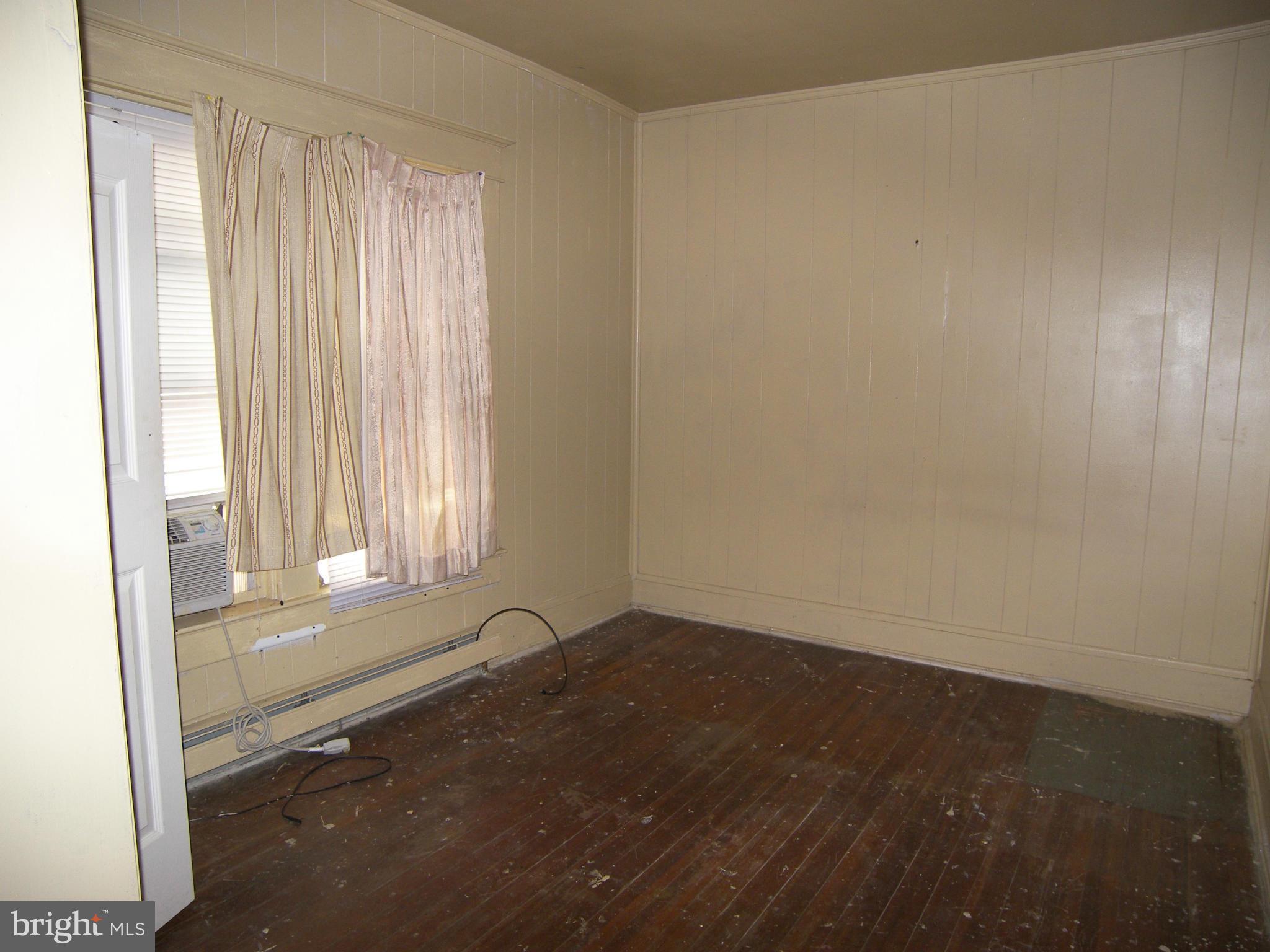 14715 Clopper Road Boyds, MD 20841 - Photo 8 of 10 Bedroom