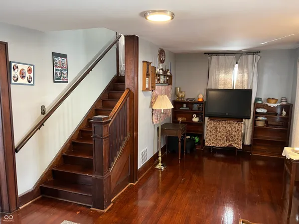 $217,400 | 204 South Barr Street, Crawfordsville, IN 47933