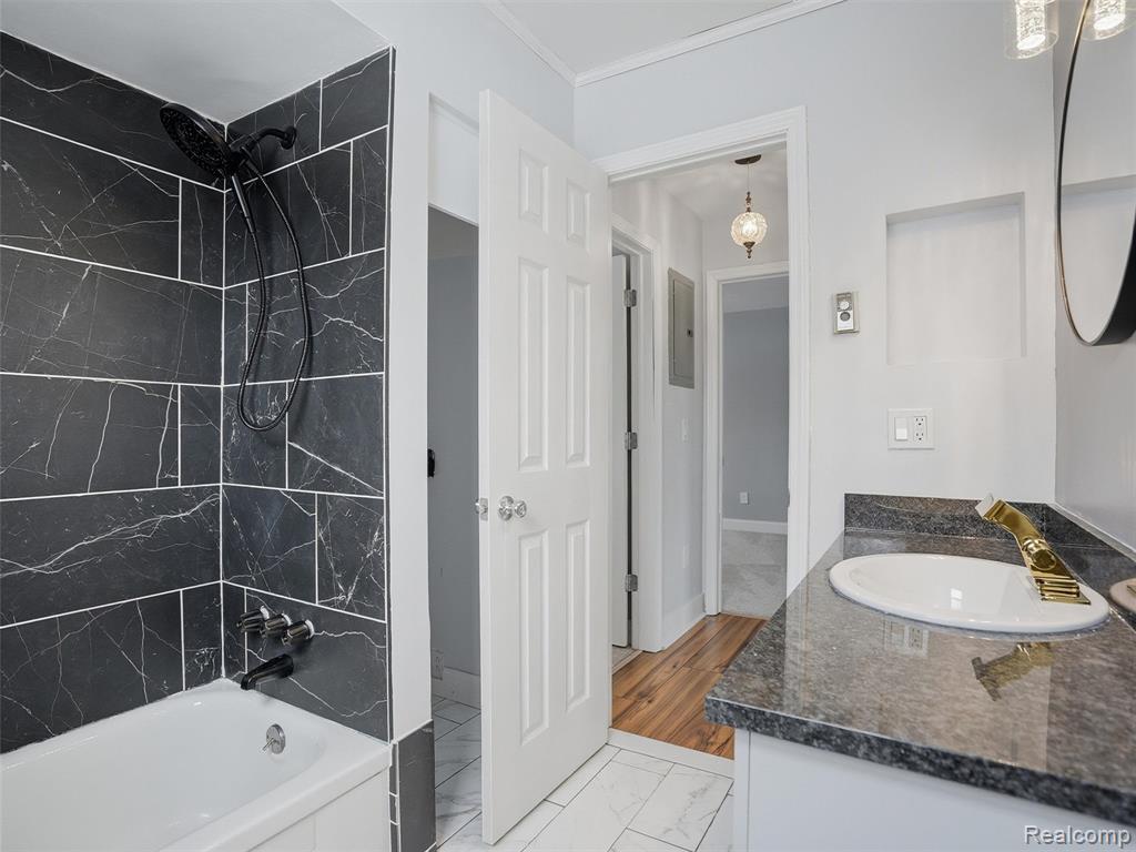 4345 Crooks Road, Unit 36 Royal Oak, MI 48073 - Photo 17 of 21 Gallery Image 17
