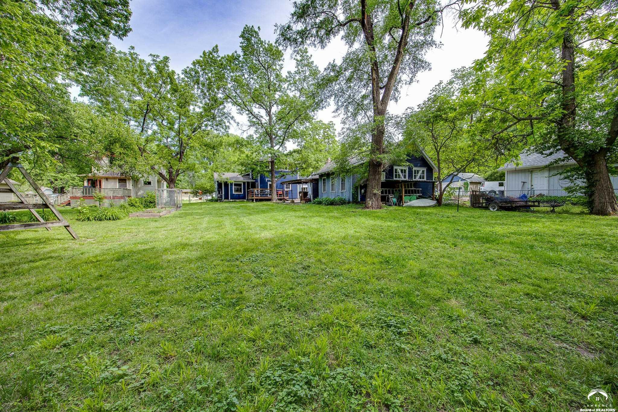 1933 Learnard Avenue Lawrence, KS 66046 - Photo 62 of 72