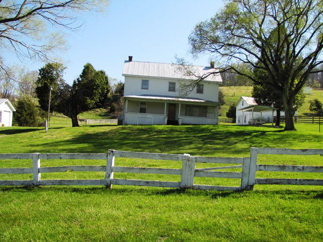 2091 Pete Amos Road Lindside, WV 24951 - Photo 41 of 54 Gallery Image 41