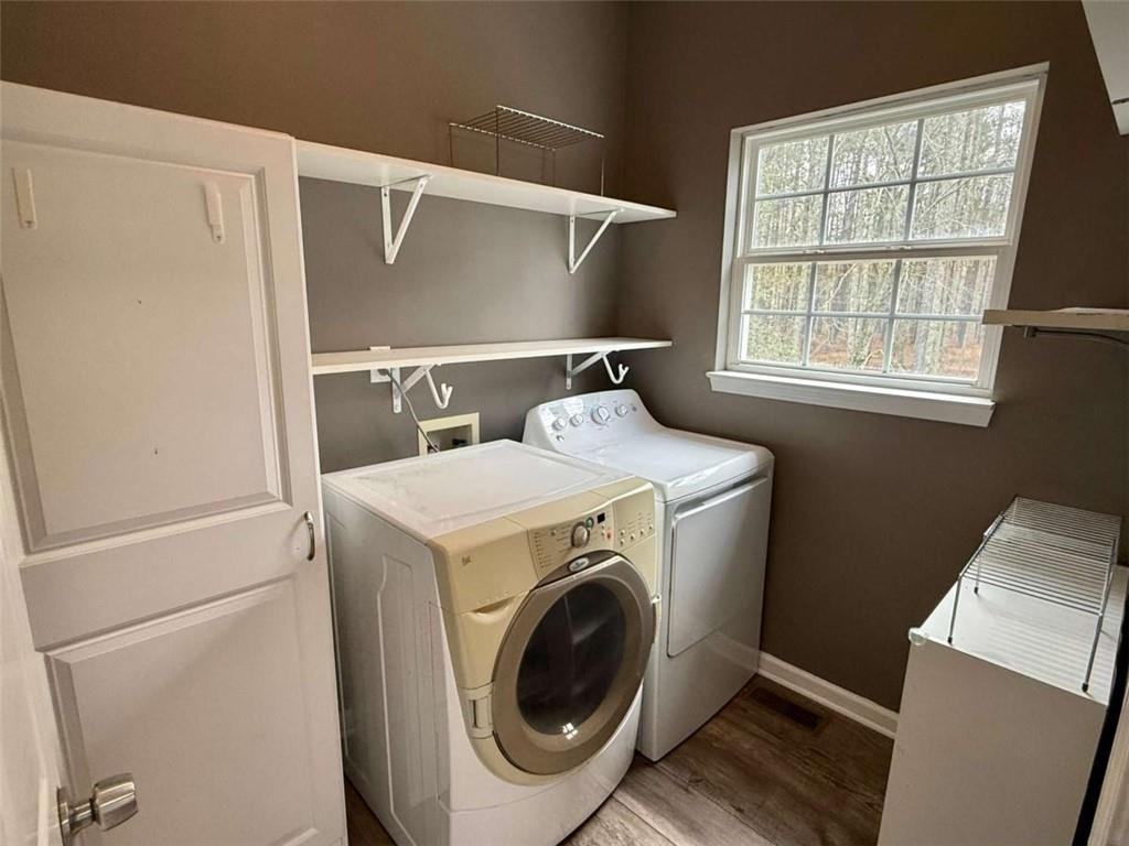 460 Rivers Road Fayetteville, GA 30214 - Photo 18 of 69 a utility room with dryer and washer