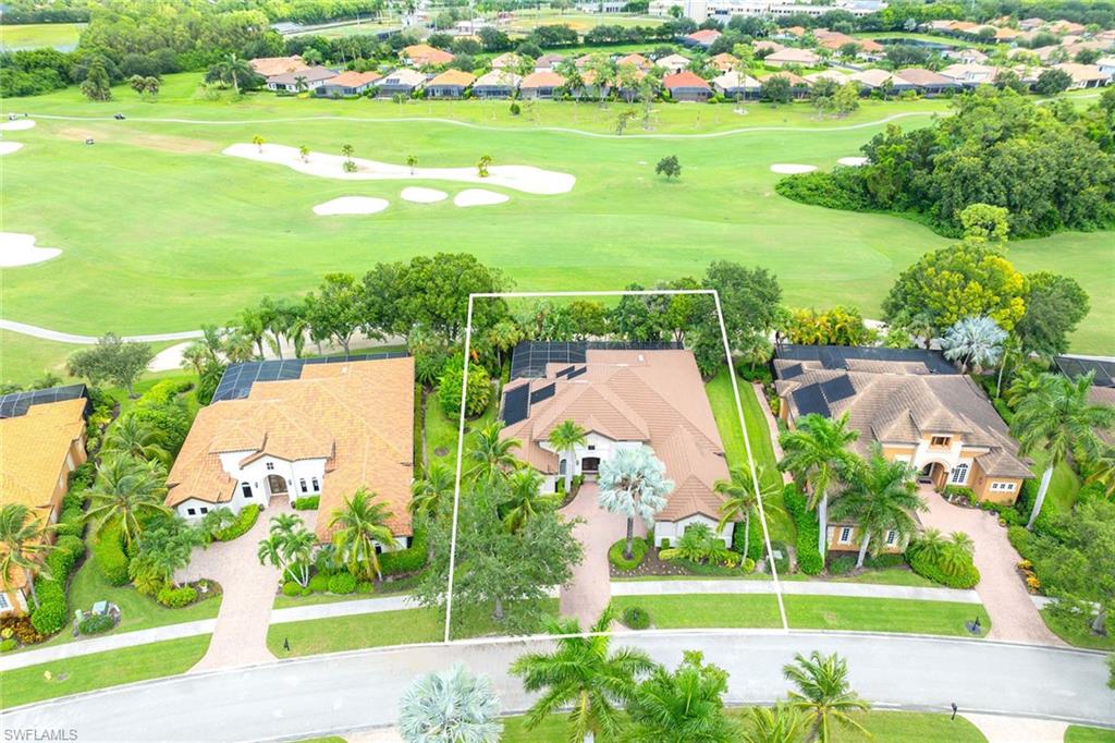 9038 Shenendoah Circle Naples, FL 34113 - Photo 3 of 50 a view of a city