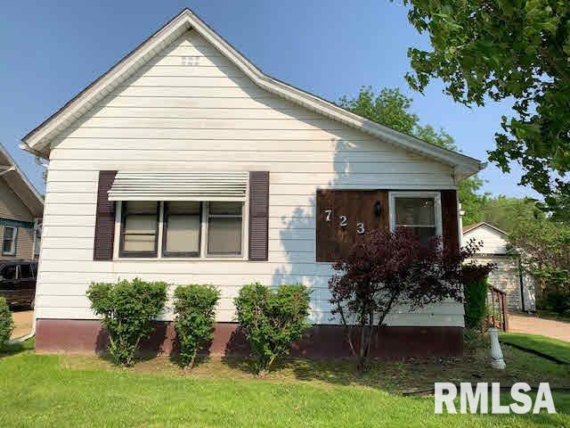 723 North 3rd Street Clinton, IA 52732 - Photo 1 of 20 Gallery Image 1