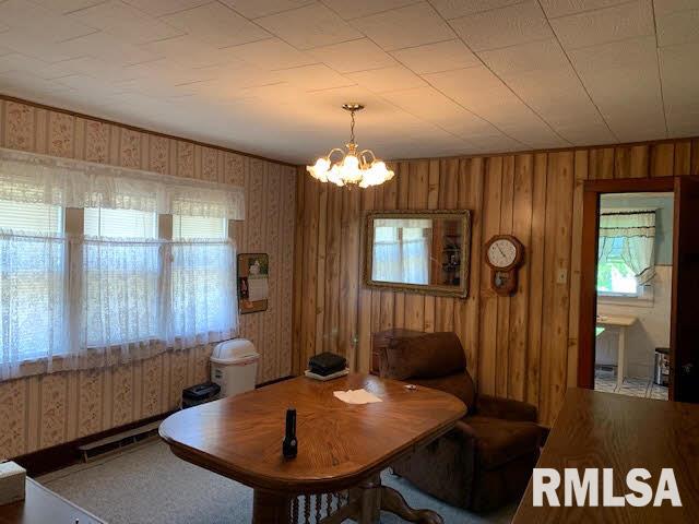 723 North 3rd Street Clinton, IA 52732 - Photo 3 of 20 Gallery Image 3