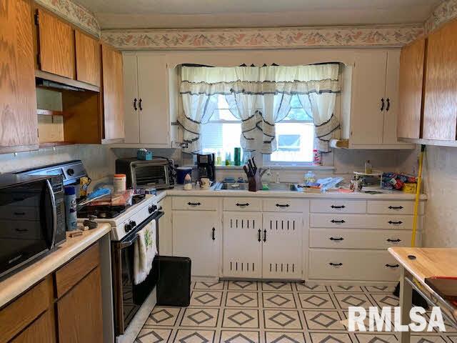723 North 3rd Street Clinton, IA 52732 - Photo 7 of 20 Gallery Image 7