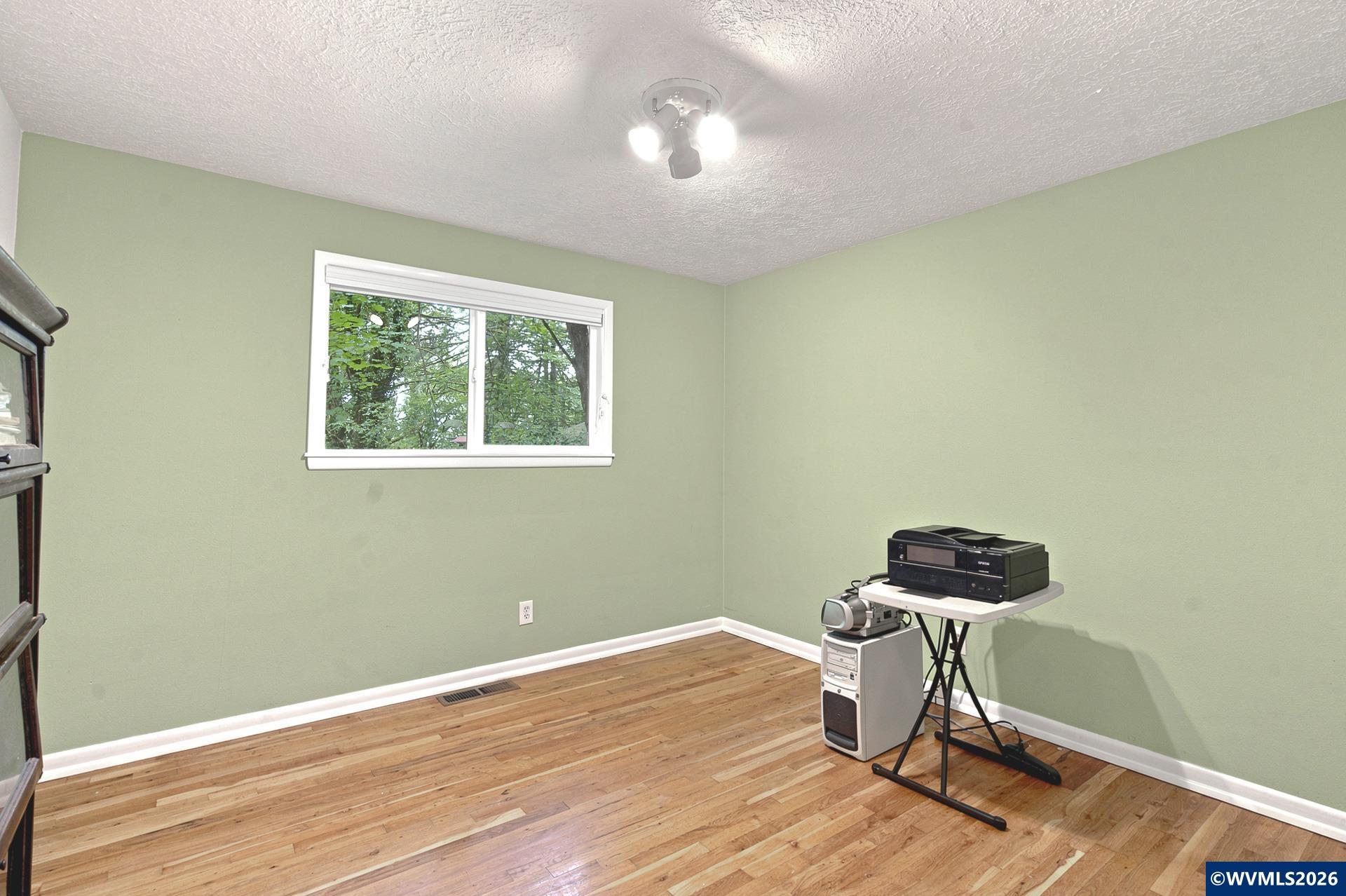 3864 Spring Street South Salem, OR 97302 - Photo 46 of 49
