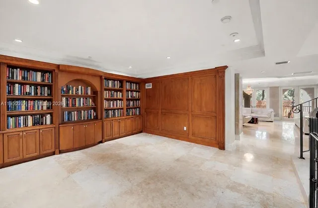 $5,600,000 | 3471 Main Highway, Unit 1240, Miami, FL 33133