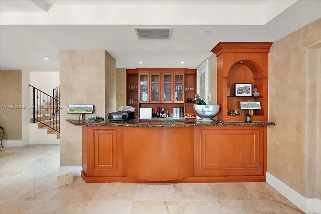 $5,600,000 | 3471 Main Highway, Unit 1240, Miami, FL 33133