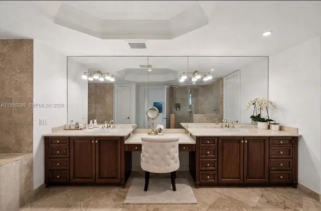 $5,600,000 | 3471 Main Highway, Unit 1240, Miami, FL 33133