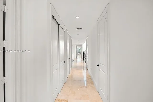 $5,600,000 | 3471 Main Highway, Unit 1240, Miami, FL 33133