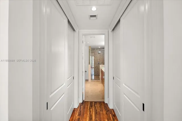 $5,600,000 | 3471 Main Highway, Unit 1240, Miami, FL 33133