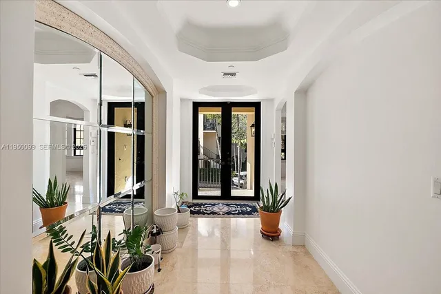 $5,600,000 | 3471 Main Highway, Unit 1240, Miami, FL 33133