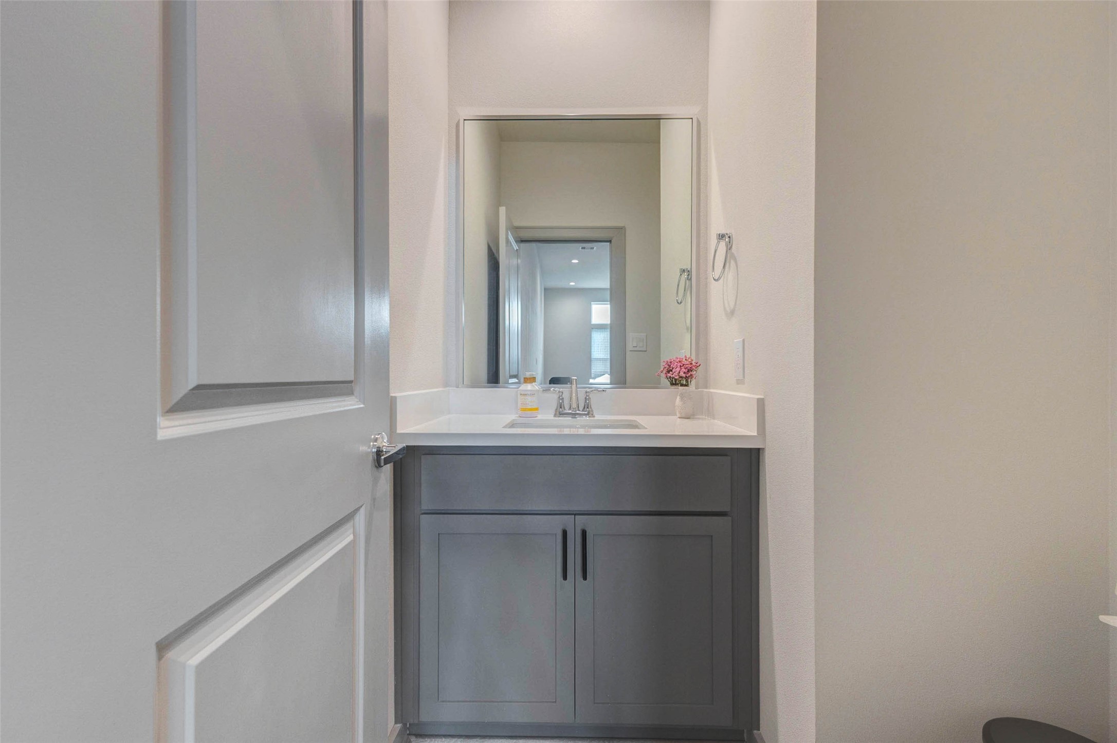 4502 Buck Street Houston, TX 77020 - Photo 14 of 27 Half Bath located at the top of the main floor.