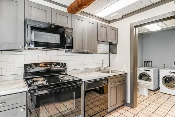$1,600 | 42 Arminda Street, Unit A, Jasper, GA 30143